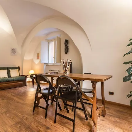 Ferienhaus Lovely New Home, Via Nazionale Rom